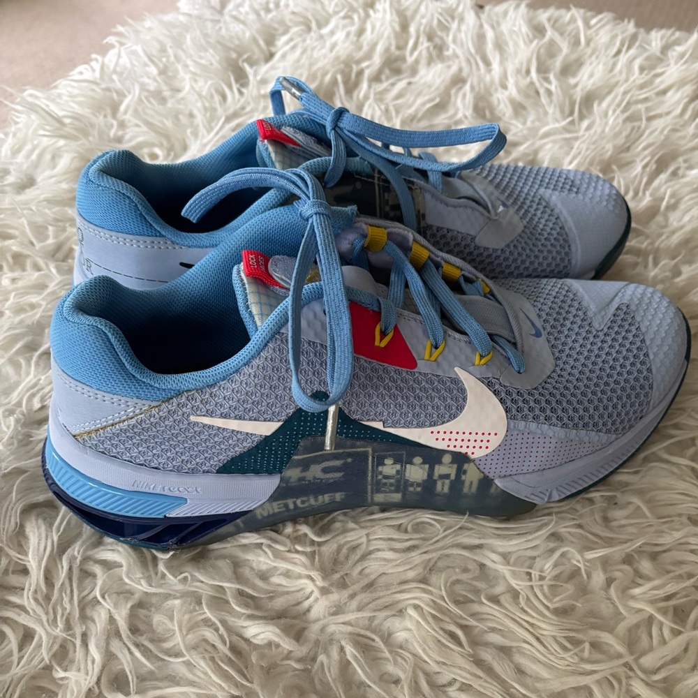 Women’s Nike Metcon 7 Amp Training Shoes Size 8.5